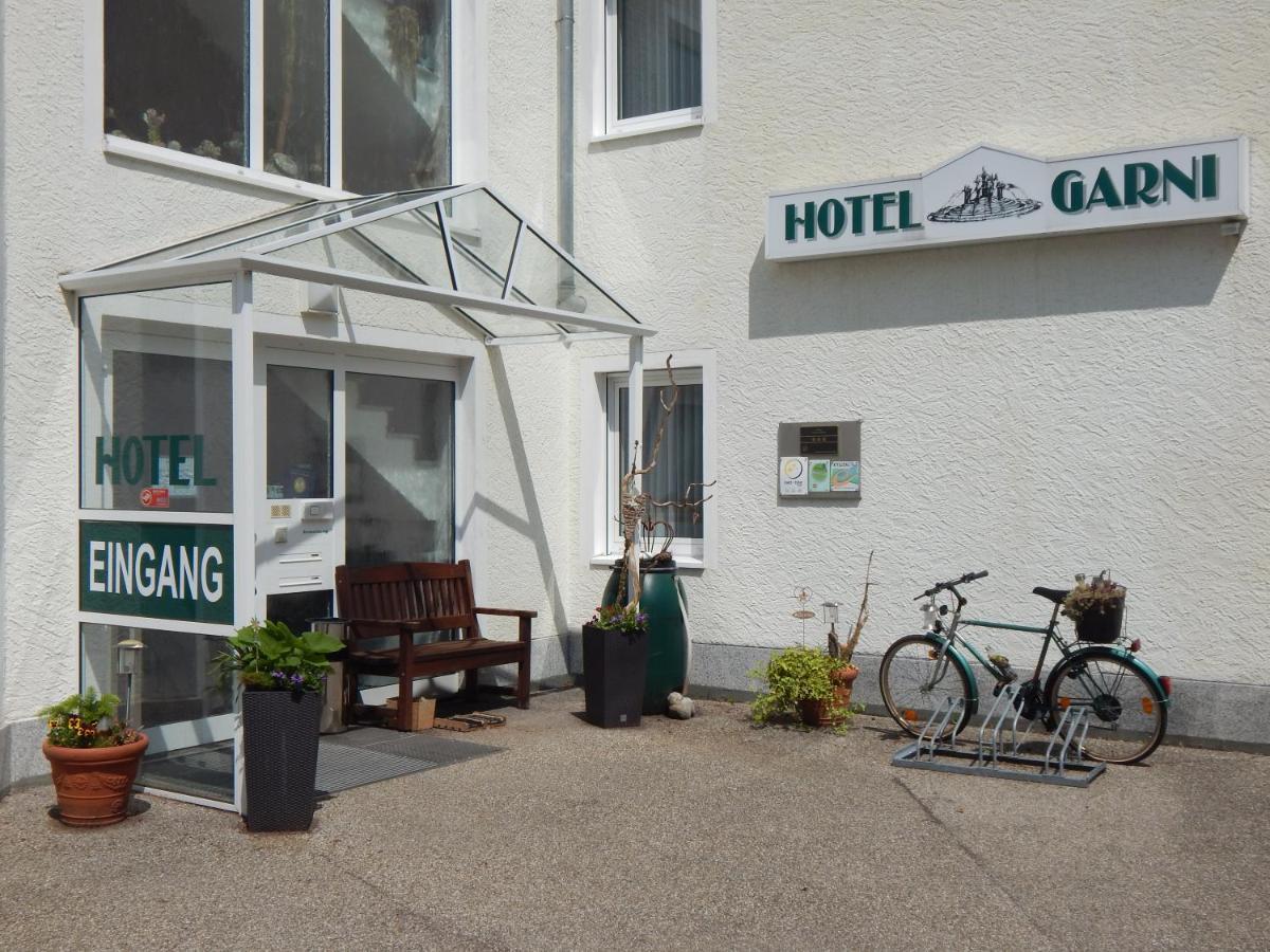 Hotel Garni Am Brunnenplatz Gerolstein Exterior photo